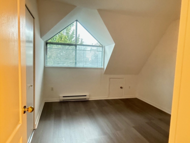 Powder Room Photo of 202 3683 Wellington Avenue, Vancouver, BC