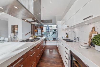 Breakfast Nook Photo of 1576 Homer Mews, Vancouver, BC