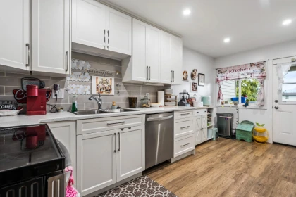 Breakfast Nook Photo of 46479 Brooks Avenue, Chilliwack, BC