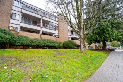 Outdoor Kitchen Photo of 205 13364 102 Avenue, Surrey, BC
