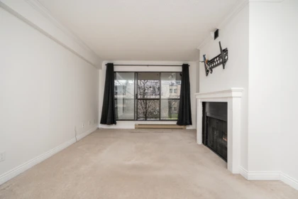 Powder Room Photo of 205 13364 102 Avenue, Surrey, BC