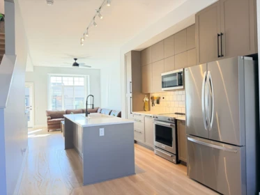 Kitchen Photo of 43 3552 Victoria Drive, Coquitlam, BC