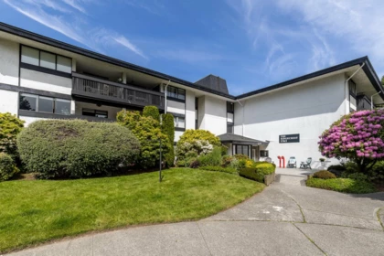 113 1561 Vidal Street, White Rock, BC, White Rock — Apartment/Condo for sale