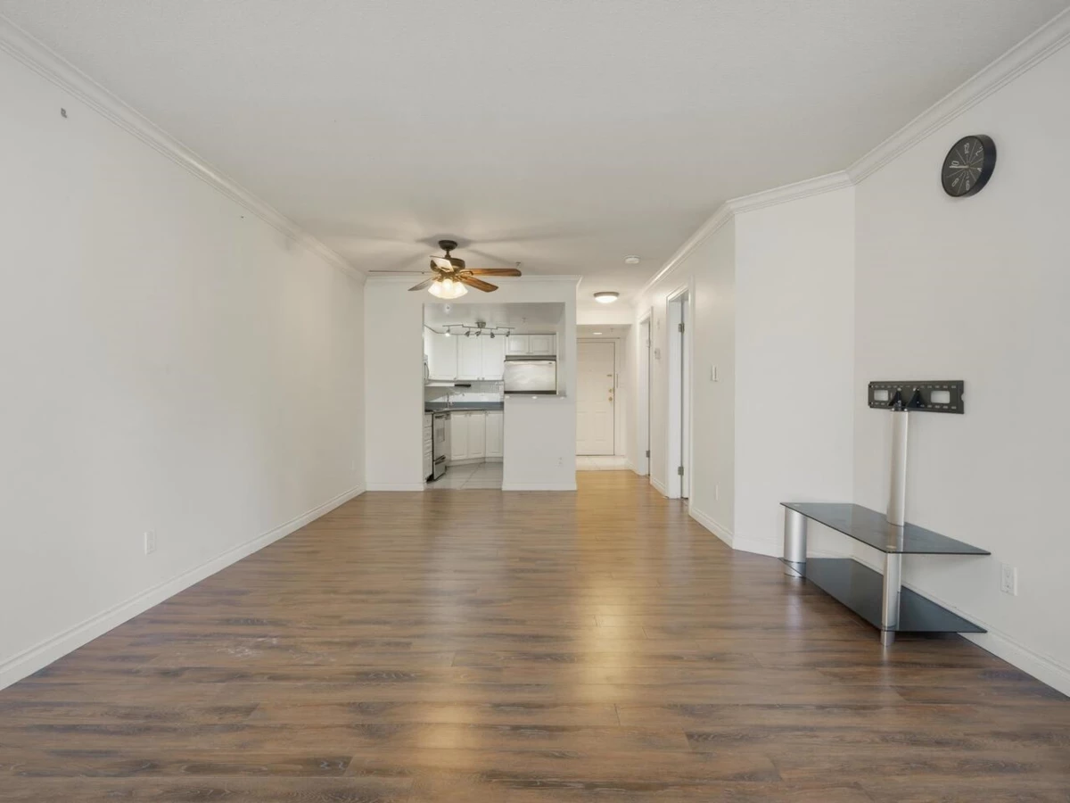 Dining Area Photo of 205 2485 Atkins Avenue, Port Coquitlam, BC