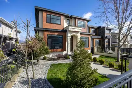 5001 Dover Street, Burnaby, BC, Burnaby — Single Family Residence for sale