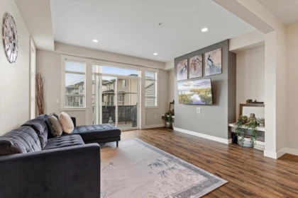 Breakfast Nook Photo of 5 8413 Midtown Way, Chilliwack, BC