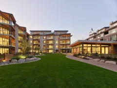 211 300 Salter Street, New Westminster, BC