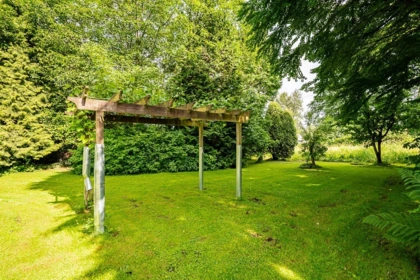 Hot Tub / Spa Photo of 17895 96 Avenue, Surrey, BC