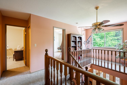 Staircase Photo of 17895 96 Avenue, Surrey, BC