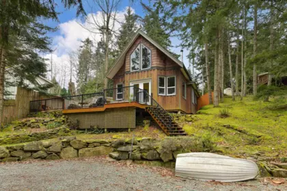 254 Mariners Way, Mayne Island, BC, Mayne Island — Single Family Residence for sale