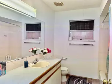 Guest Bathroom Photo of 13346 92 Avenue, Surrey, BC