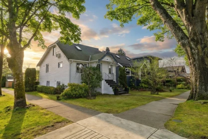 2094 E 7th Avenue, Vancouver, BC, Vancouver — Single Family Residence for sale