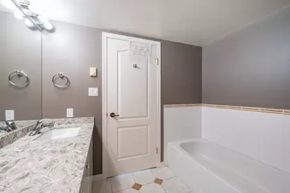 Swimming Pool Photo of 1503 6191 Buswell Street, Richmond, BC