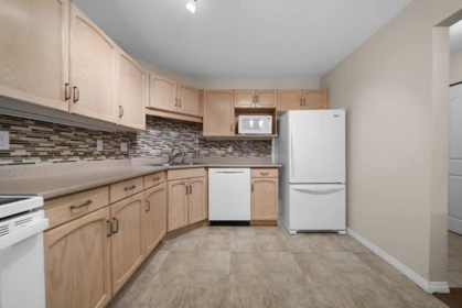 308 33280 Bourquin Crescent, Abbotsford, BC, Abbotsford — Apartment/Condo for sale