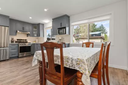 9690 Aberdeen Crescent, Rosedale, BC, Rosedale — Single Family Residence for sale