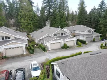 33 3500 144 Street, Surrey, BC, Surrey — Townhouse for sale