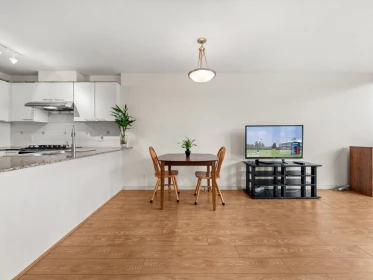 Kitchen Photo of 905 8100 Saba Road, Richmond, BC