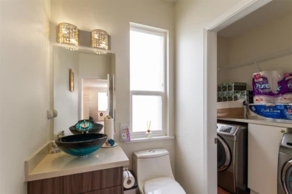 Kitchen Photo of 55 Dieppe Place, Vancouver, BC