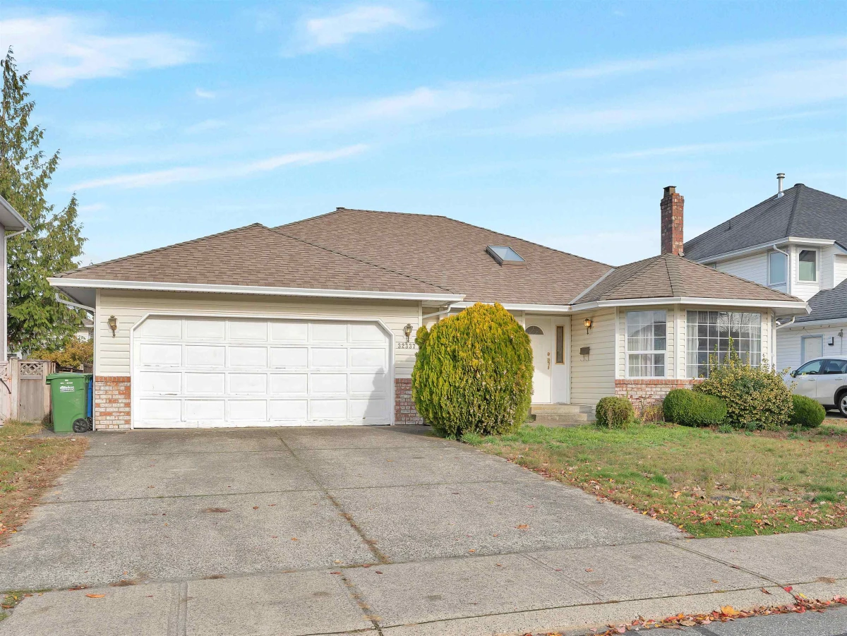 Exterior Rear Photo of 32337 Nakusp Drive, Abbotsford, BC