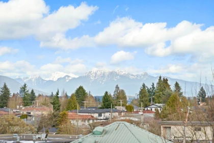 PH18 6283 Kingsway, Burnaby, BC, Burnaby — Apartment/Condo for sale