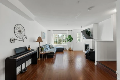 Breakfast Nook Photo of 51 20875 80 Avenue, Langley, BC
