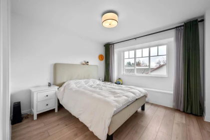 Bedroom 3 Photo of 225 3888 Norfolk Street, Burnaby, BC