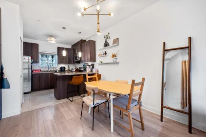Kitchen Island Photo of 225 3888 Norfolk Street, Burnaby, BC