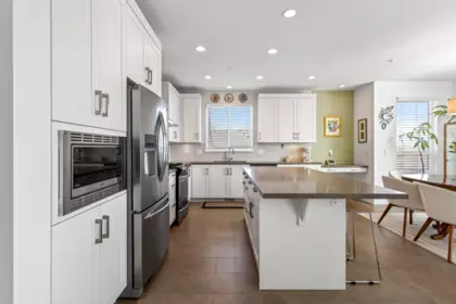 Breakfast Nook Photo of 1280 Citadel Drive, Port Coquitlam, BC