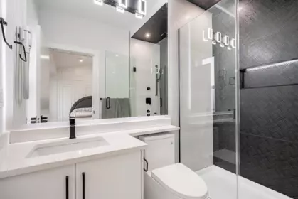 Mudroom Photo of 101 16649 18a Avenue, Surrey, BC