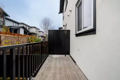 Outdoor Deck Photo of 101 16649 18a Avenue, Surrey, BC