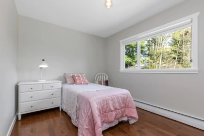 Bedroom 3 Photo of 7958 Taulbut Street, Mission, BC