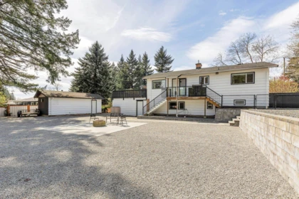 Outdoor Deck Photo of 7958 Taulbut Street, Mission, BC