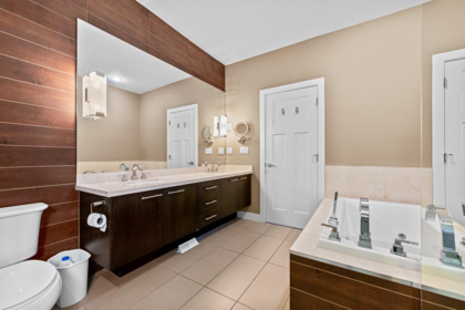 Office / Den Photo of 41 15977 26 Avenue, Surrey, BC
