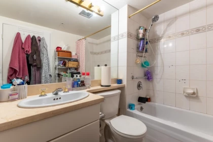 Office / Den Photo of 505 388 Drake Street, Vancouver, BC