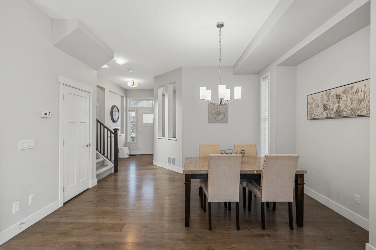 Family Room Photo of 20394 82b Avenue, Langley, BC