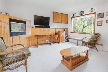 Office / Den Photo of 8096 Westwood Road, Halfmoon Bay, BC