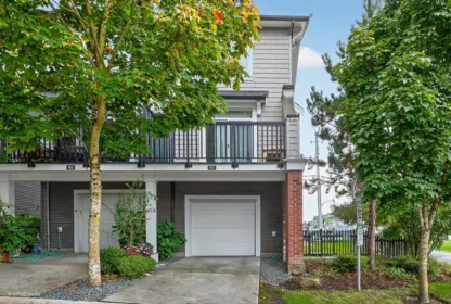 Mudroom Photo of 163 14833 61 Avenue, Surrey, BC