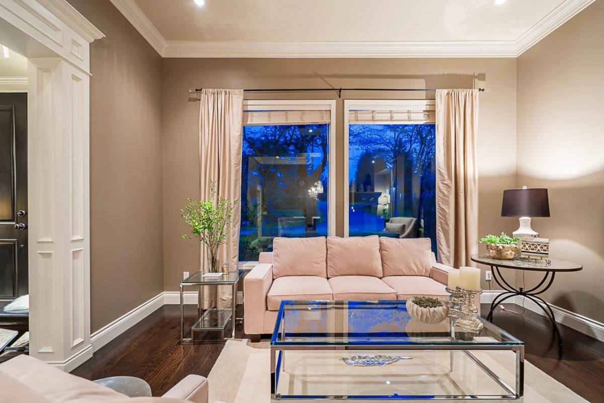 Dining Area Photo of 16455 89 Avenue, Surrey, BC
