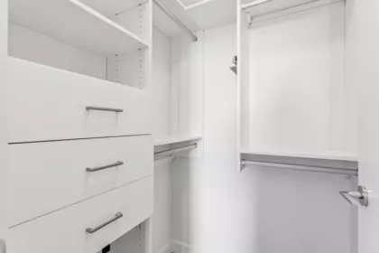 Laundry Room Photo of 2506 1308 Hornby Street, Vancouver, BC