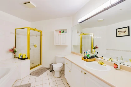 Laundry Room Photo of 414 1359 56 Street, Tsawwassen, BC
