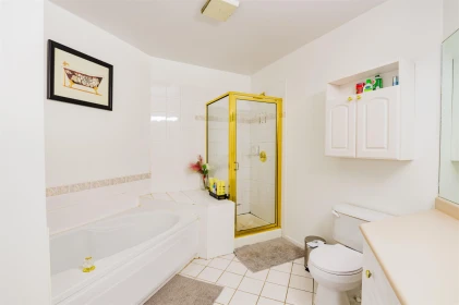 Mudroom Photo of 414 1359 56 Street, Tsawwassen, BC