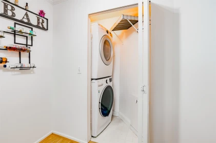 Walk-In Closet Photo of 414 1359 56 Street, Tsawwassen, BC