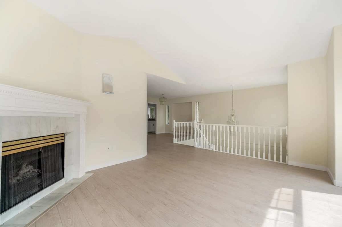 Family Room Photo of 1869 Prairie Avenue, Port Coquitlam, BC