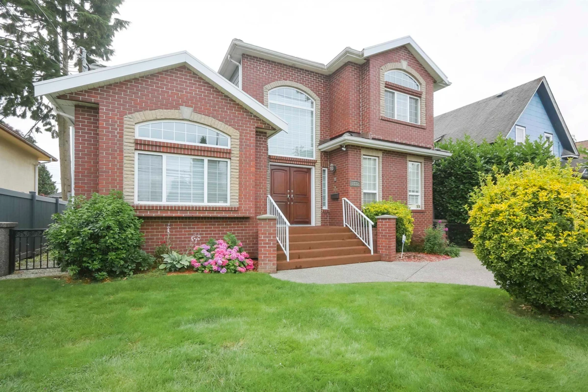 Exterior Rear Photo of 1312 Tenth Avenue, New Westminster, BC