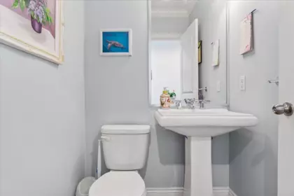 Guest Bathroom Photo of 1510 Mackay Crescent, Agassiz, BC