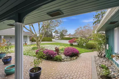 5760 Wagtail Avenue, Richmond, BC, Richmond — Single Family Residence for sale
