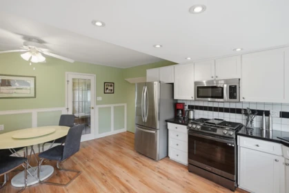 Powder Room Photo of 5760 Wagtail Avenue, Richmond, BC