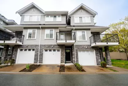 6 13864 Hyland Road, Surrey, BC, Surrey — Townhouse for sale