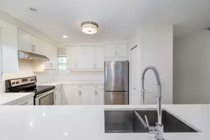 140 Shoreline Circle, Port Moody, BC, Port Moody — Townhouse for sale