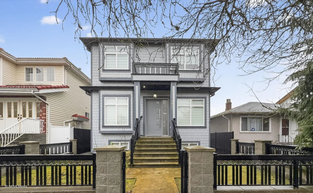 Exterior Rear Photo of 1052 E 50th Avenue, Vancouver, BC